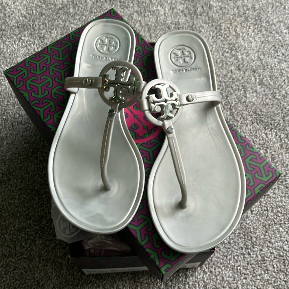 Tory Burch flip flops- NEVER WORN!